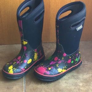 Girls BOGS winter boots